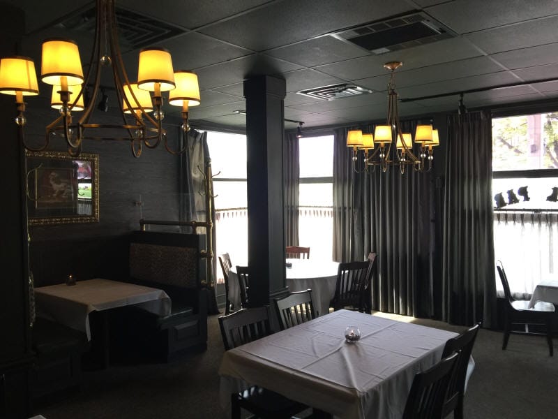 Corner Window Table – Serenite Restaurant
